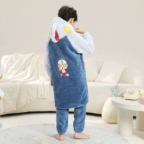 珊瑚绒秋冬季加厚奥特曼睡袍睡衣