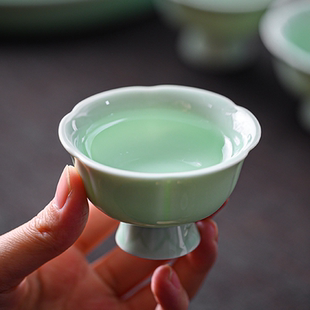 黄酒小号酒盅 陶瓷白酒杯家用创意一口杯古风高脚杯古代敬酒杯中式