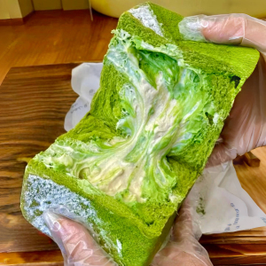 手工现做抹茶茉莉流心奶酱乳酪爆浆吐司面包健康早餐零食品