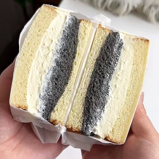 轻食健身饱腹元 气早餐食品夹心吐司手工黑芝麻豆乳奶酪三明治面包