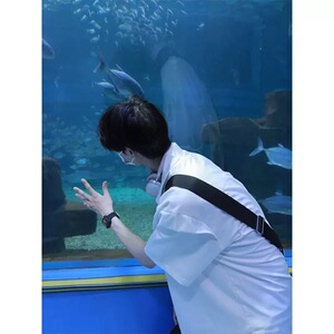 现货1014-CS779解构冰丝短袖衬衫男夏季痞帅高级感假两件衬衣图片