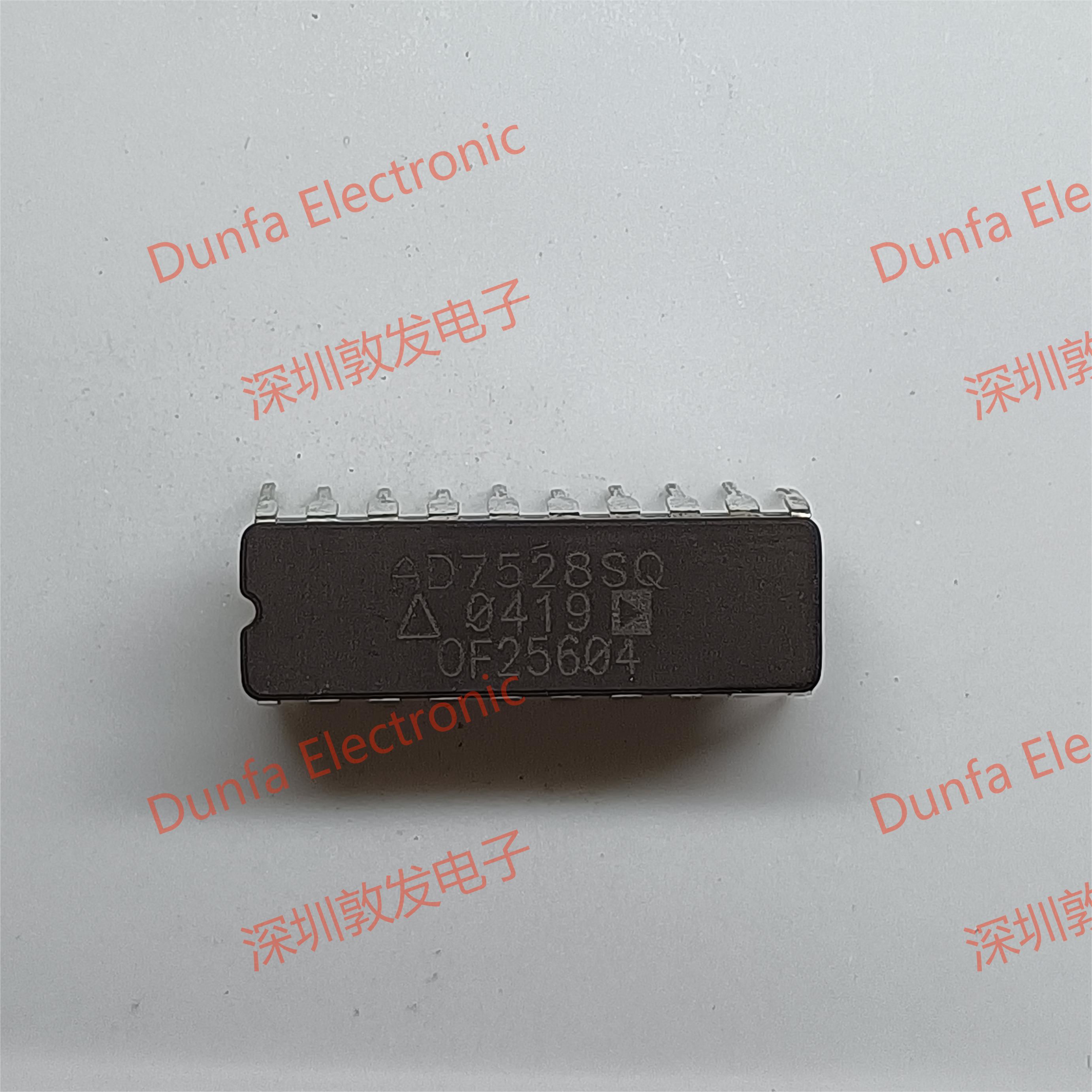 AD7528SQ DIP直插封装 全新原装 现货IC 芯片集成库存 可以直拍