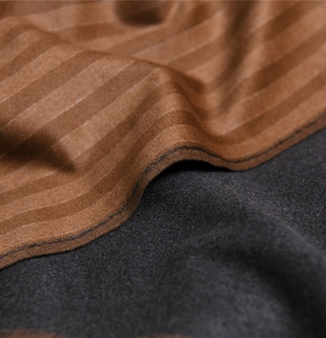 意大利定制双面精纺羊毛 条纹 高级织物630克80羊毛20粘胶150宽