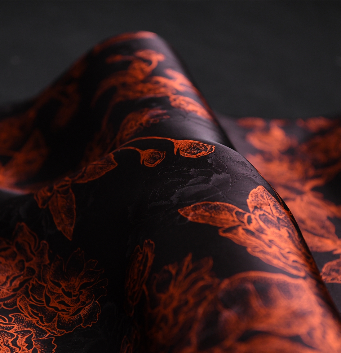 古绘织梦 国产原创设计师仿红云纱提花铜氨丝35姆100铜氨丝140宽