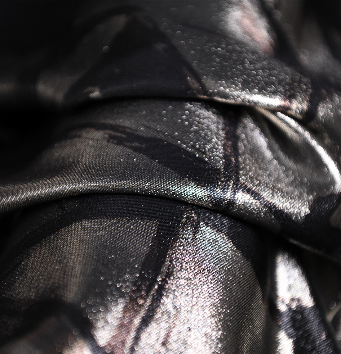 光影树绘 大牌订货欧美元素定织金丝绸18.5姆100丝+金丝135宽