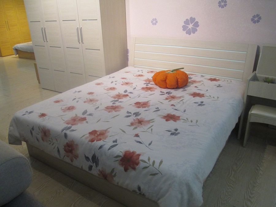 万力家具 现代时尚套房家具 板式床 简约 双人床 1.5/1.8米