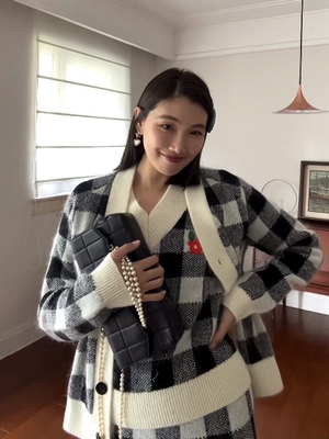 格子针织衫开衫上衣
