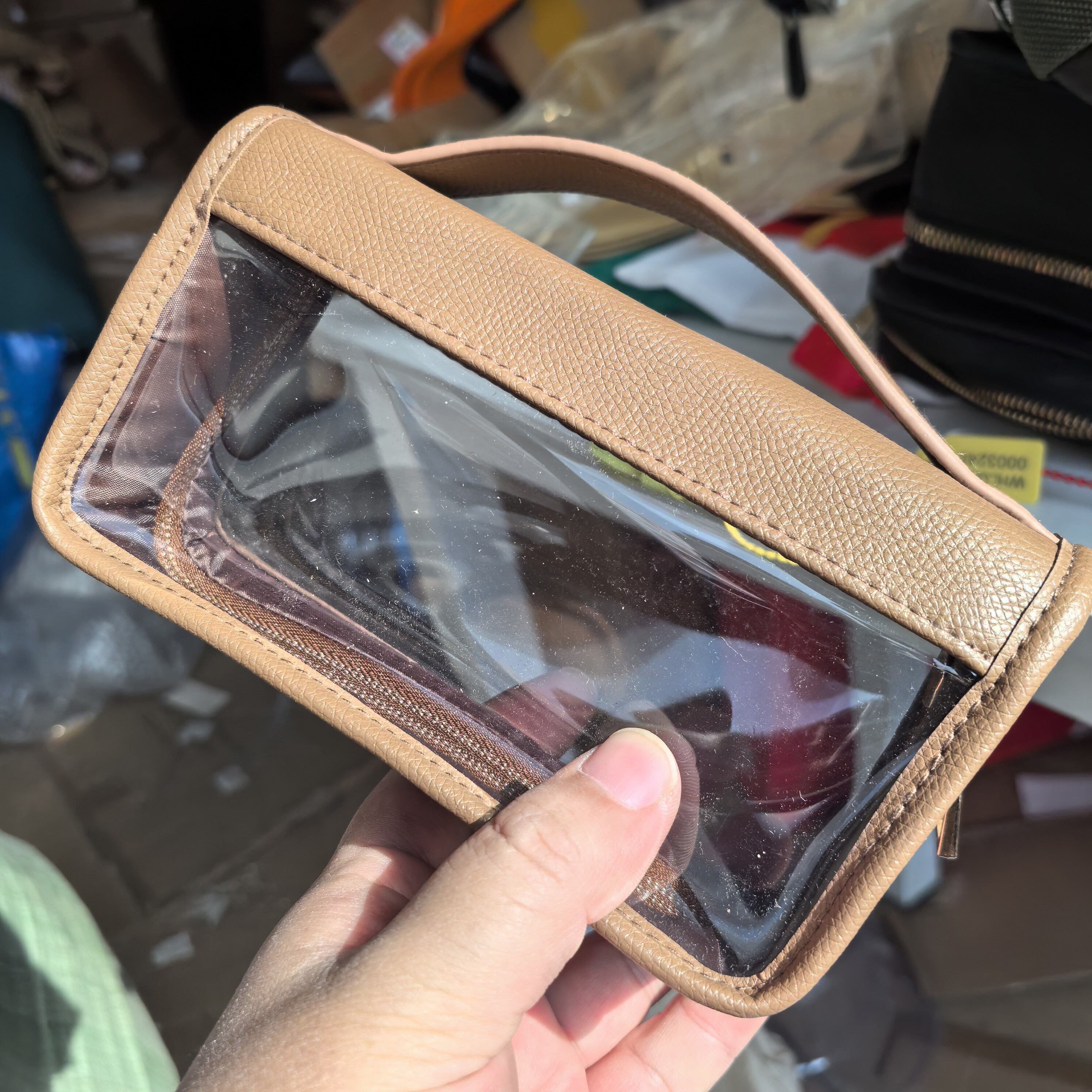 化妆包女大容量透明PVC化妆包马卡龙色系笔袋收纳包考试学生文具