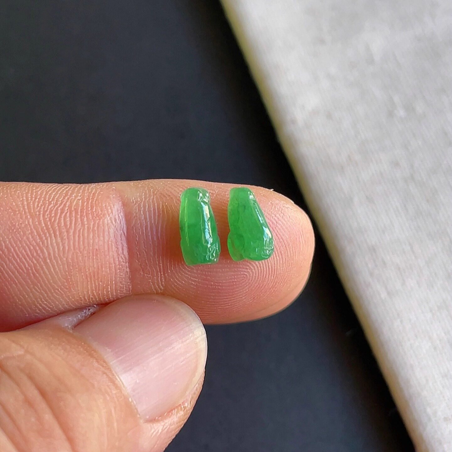 0902-2天然老坑冰种阳绿貔貅戒面一对 翡翠A货送证书~金晶翡翠