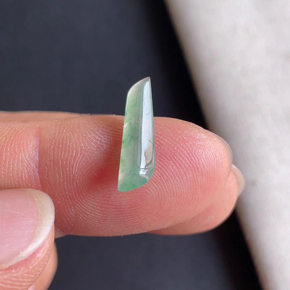 0908-5天然老坑冰种飘花随形戒面 翡翠A货送证书～金晶翡翠