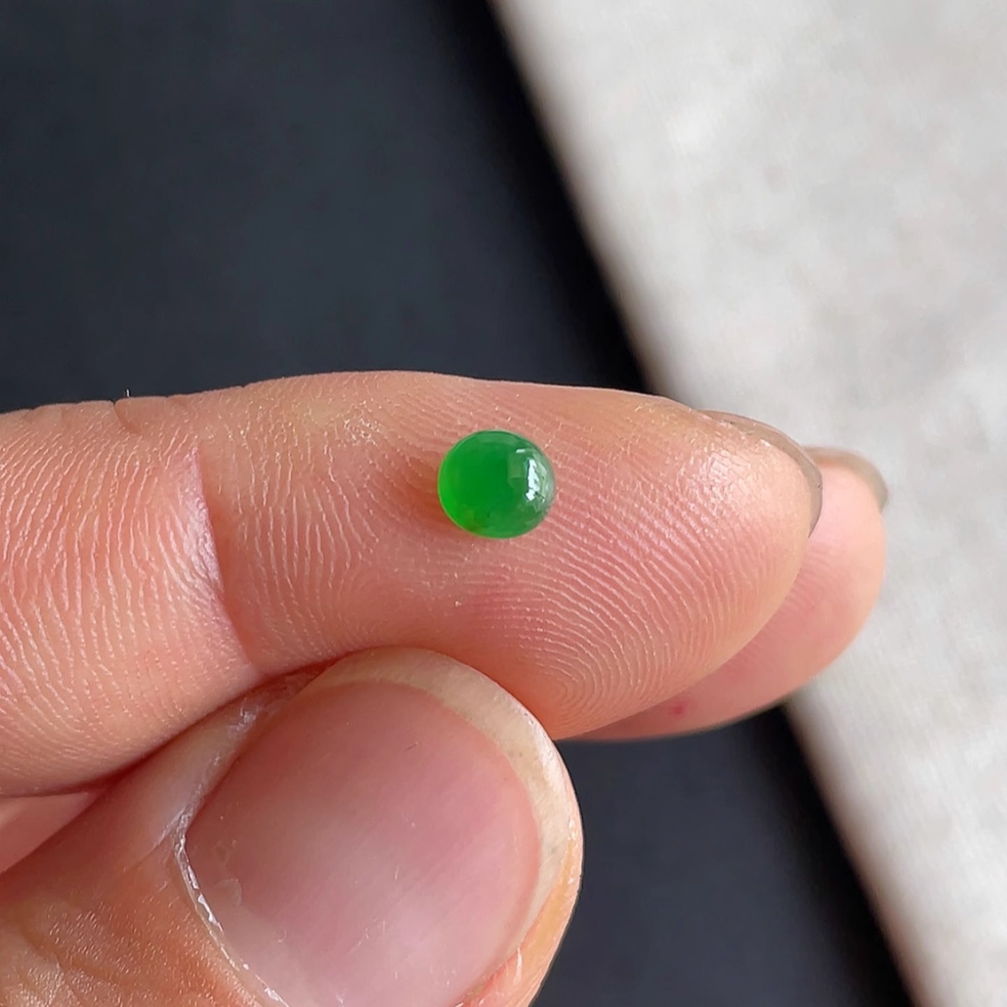 0623-8天然老坑冰种阳绿蛋面戒面 翡翠A货送证书～金晶翡翠