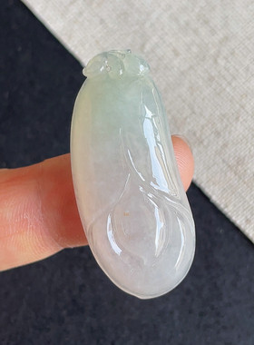 天然翡翠淡绿色兰花玉坠缅甸老坑