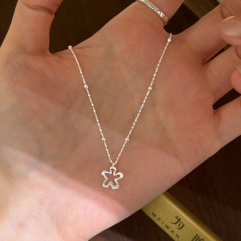 为晚《山茶花》s925纯银镂空山茶花项链高级感小众简约锁骨链女款