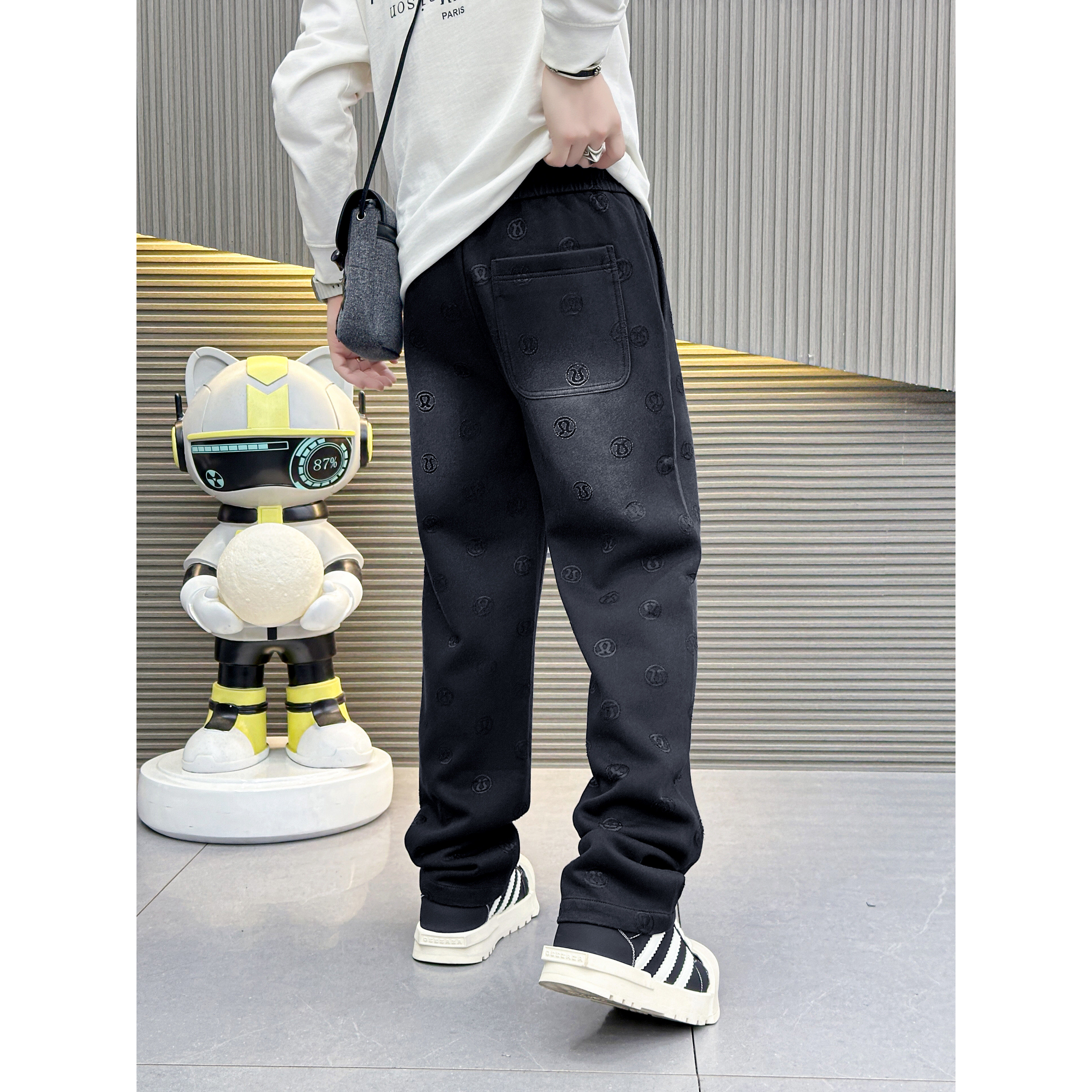 2025秋冬新款柔软弹力时尚刺绣男士休闲裤92314P140,男装休闲裤,钱塘6018（原3088）