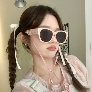 韩版 凹造型街拍便携墨镜 嫩粉色高级感太阳镜女甜妹个性 慵懒风夏季