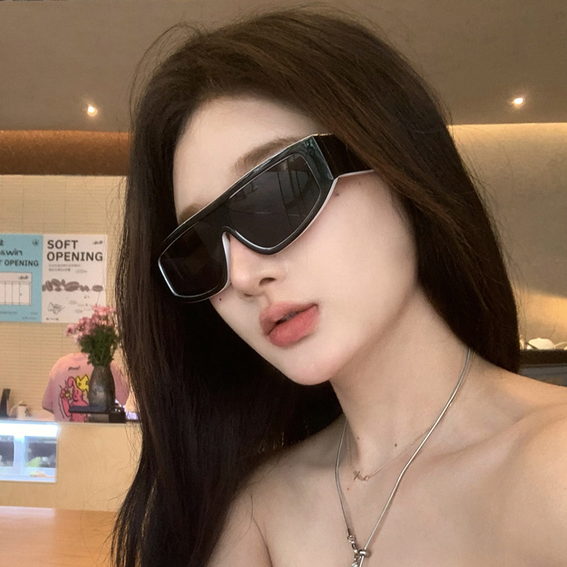 欧美户外大框时尚太阳镜女潮大脸防晒街拍凹造型个性防紫外线墨镜
