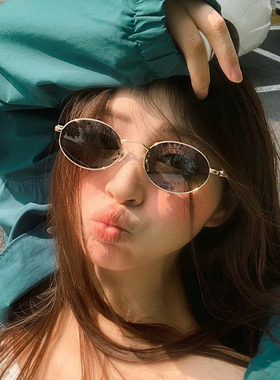 复古椭圆形金属时髦墨镜女显脸小潮摩登港风高级感街拍防晒太阳镜