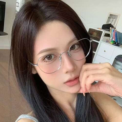 韩系复古椭圆黑框防蓝光眼镜