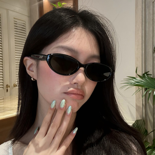 韩系椭圆黑框墨镜女复古氛围感Y2K辣妹风显脸小太阳眼镜防紫外线