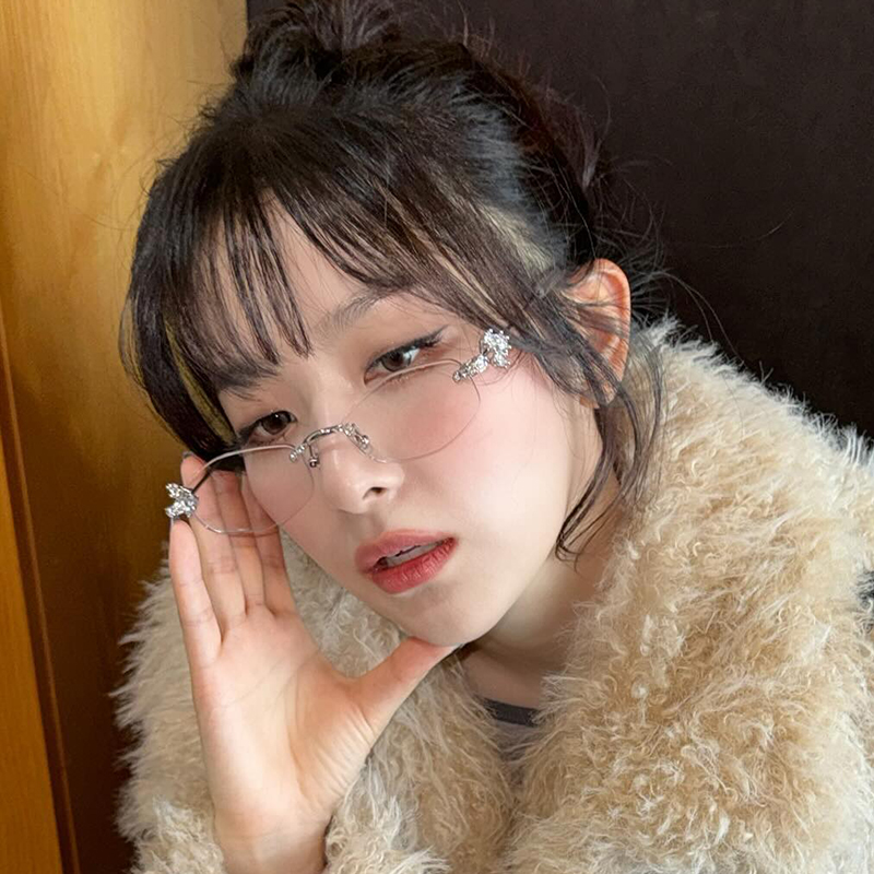 姜涩琪同款gm珠宝眼镜2025新款个性显脸小无框氛围感凹造型太阳镜