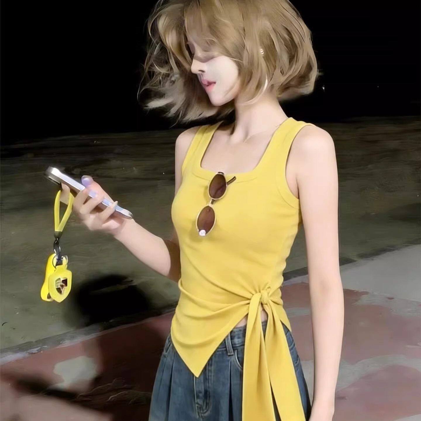 绝美黄色吊带背心女外穿ins夏季设计感不规则收腰绑带无袖T恤上衣