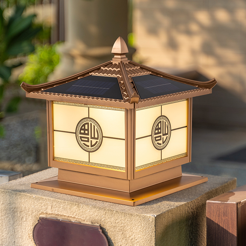 暖朵太阳能柱头灯新款