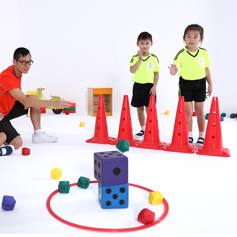 台湾Isport彩虹布球套组  幼儿园投掷沙包做游戏抛接团体运动玩具