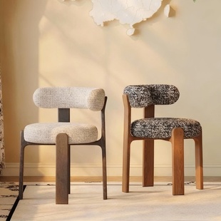 法式 复古实木餐椅家用侘寂中古风餐桌椅设计师高级感北欧靠背椅子