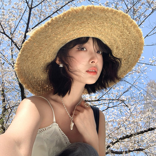 法式 大帽檐顯臉小海邊沙灘帽防曬遮陽帽子 白色系帶拉菲草帽女夏季