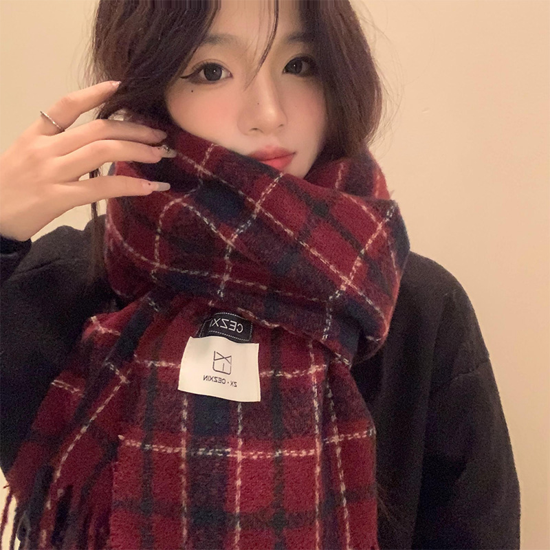 复古高级感红色格子流苏针织围巾女2024年秋冬季保暖防寒围脖披肩