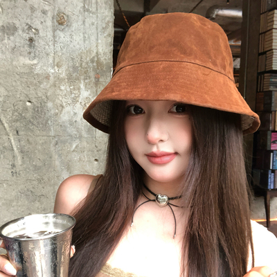 日系复古麂皮绒双面戴渔夫帽女