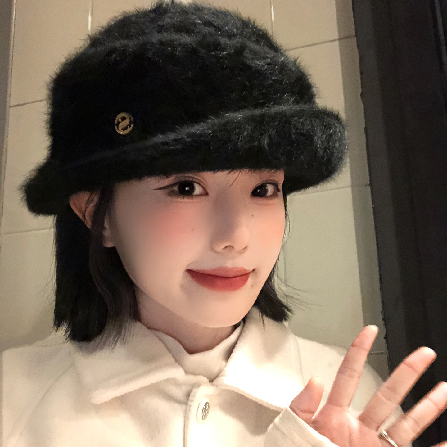 千金风黑色兔毛绒礼帽女冬保暖高级感盆帽显脸小气质优雅渔夫帽子