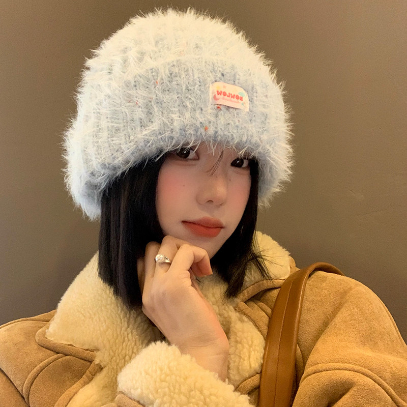 2025年秋冬彩色点点毛绒针织帽女