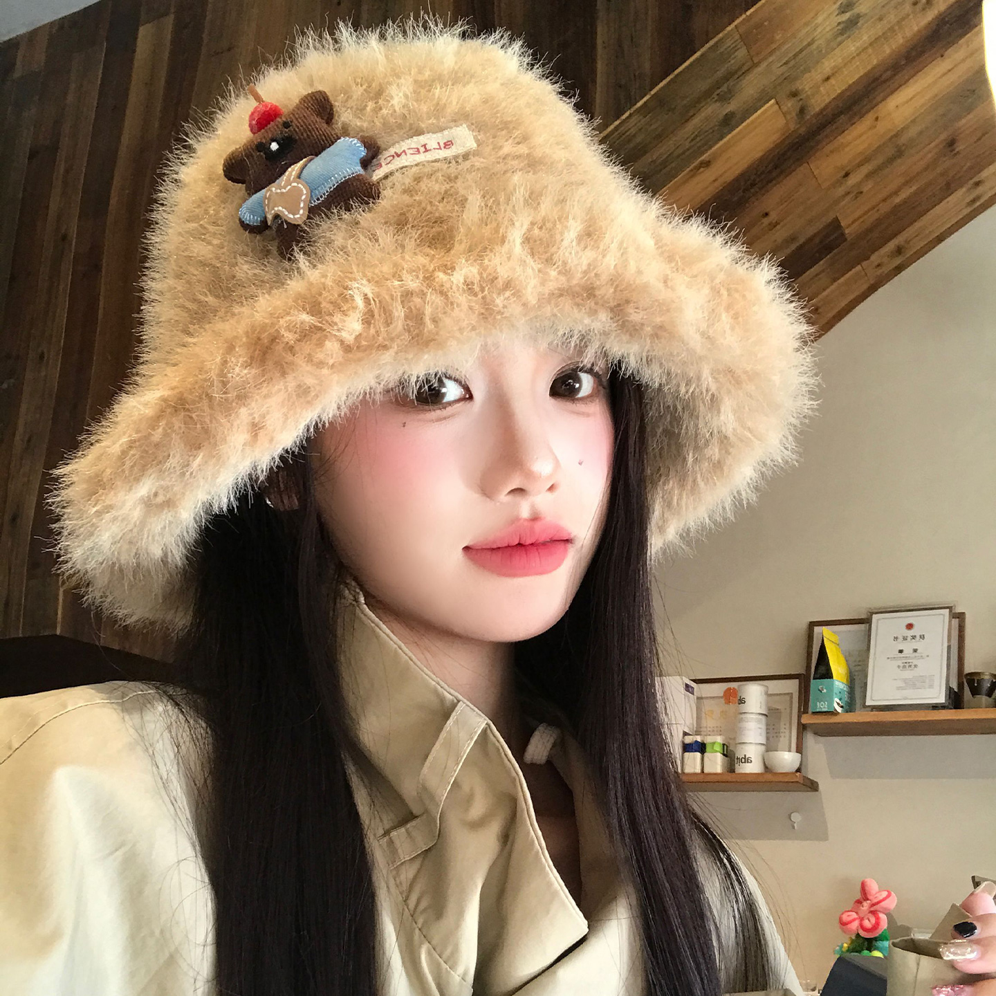 可爱玩偶小熊毛绒渔夫帽女秋冬保暖盆帽大头围加厚高级感水桶帽子