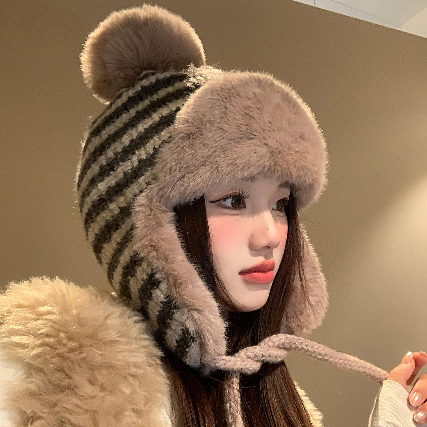 东北加厚加绒防寒条纹毛绒雷锋帽