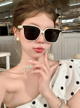 复古方形白框墨镜女2025年春新款