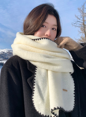 仿羊绒锁边白色针织围巾女2026年