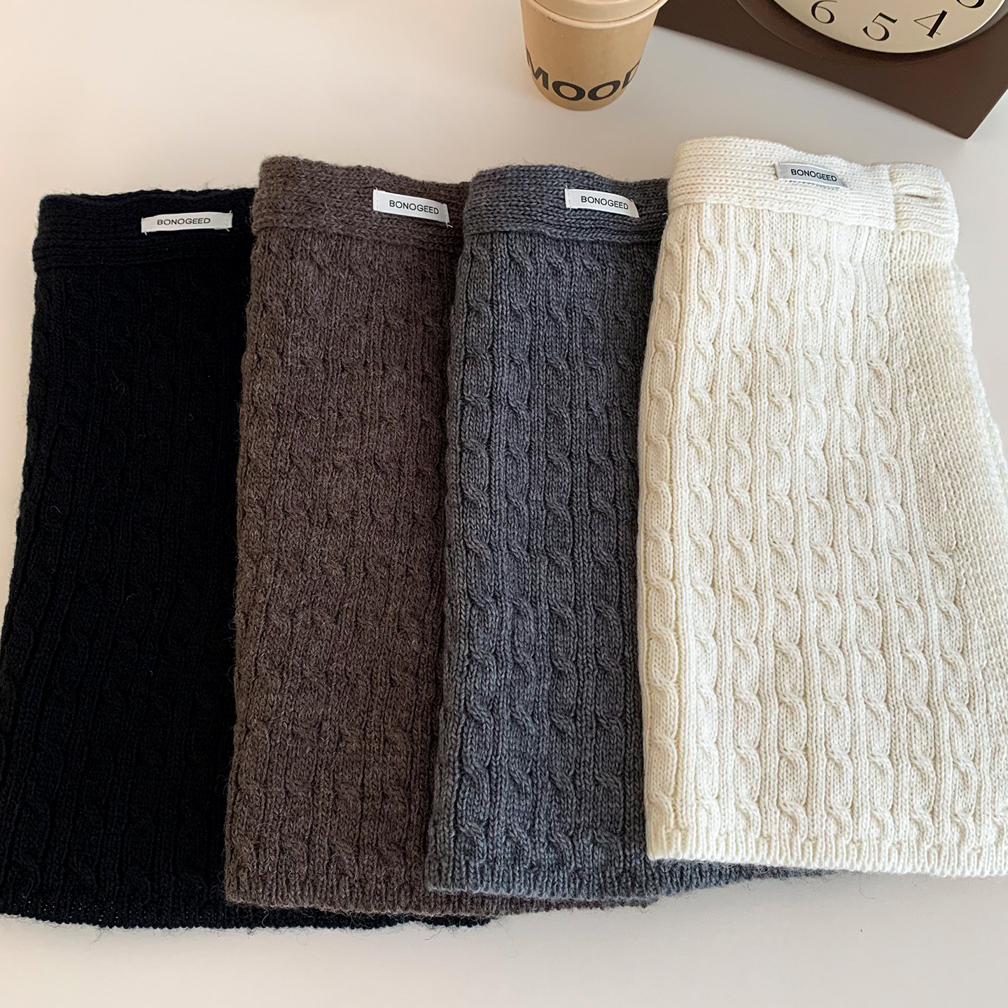 韩系纽扣针织毛线屁帘女秋冬新款