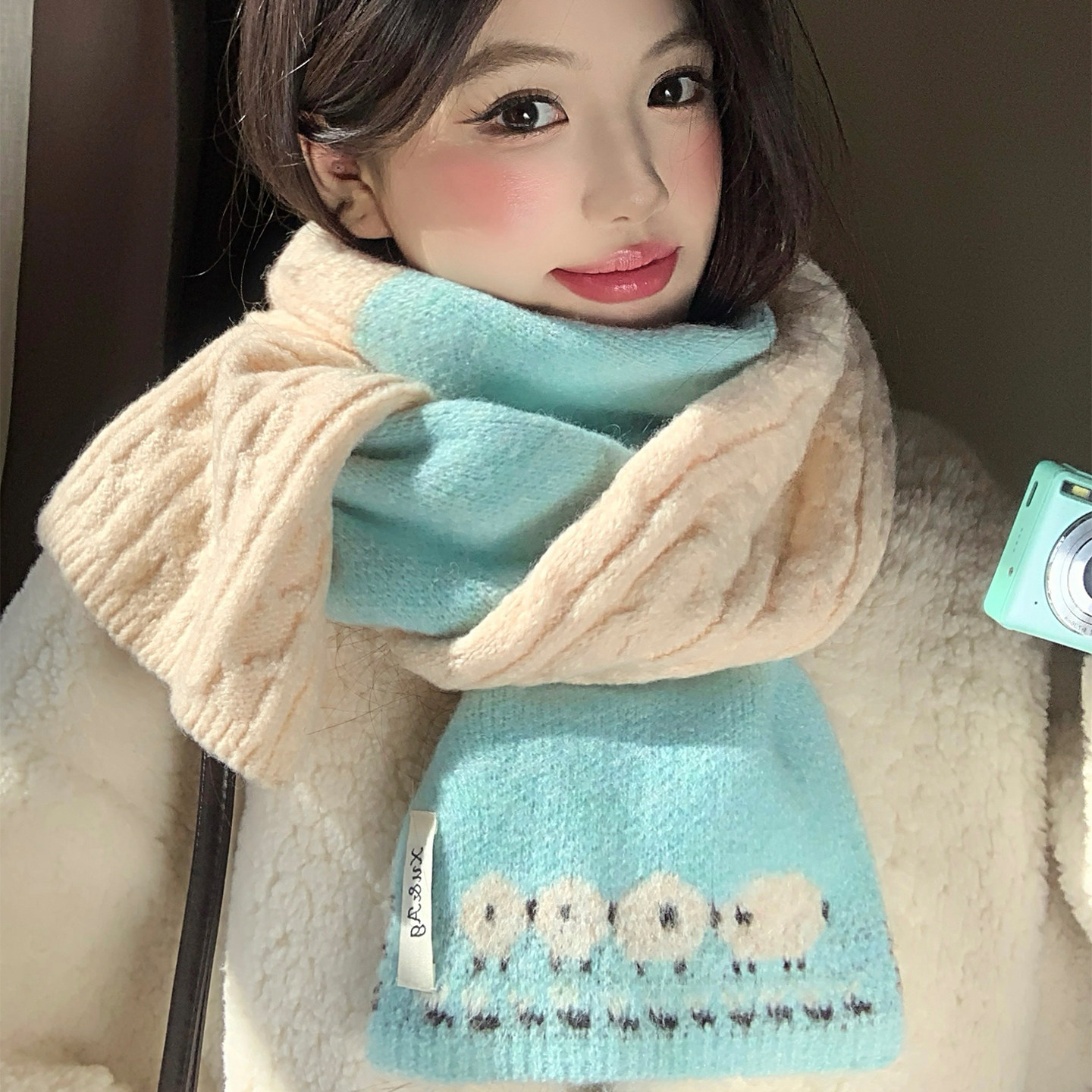 可爱小羊撞色麻花针织围巾女秋冬学生加厚保暖韩系氛围感护颈围脖