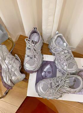 VK定制 韩版真皮时尚休闲运动鞋女18-108