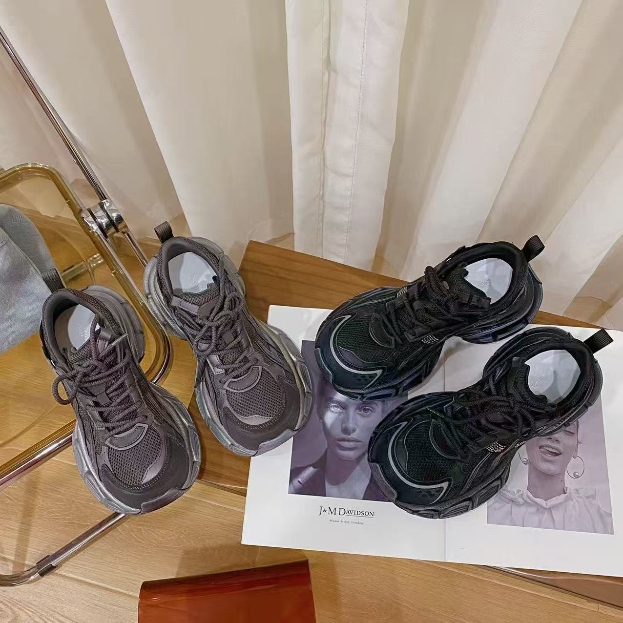 韩版真皮时尚休闲运动鞋女