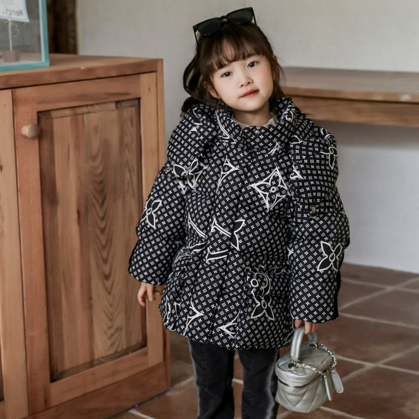 童装儿童羽绒服2025新款女童冬季保暖抗寒90白鸭绒连帽面包服加厚