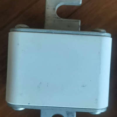 台州设备BUSSMANN熔断器170M5012  630A 690V