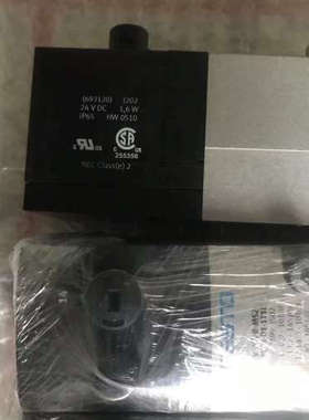 台州设备4个费斯托阀岛电磁阀543699（搁置久了外表颜色稍微