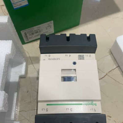 台州设备LC1D300未用 接上 型号齐全，LC1D3
