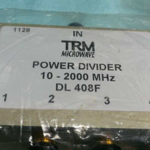 台州设备一分四功分器 DL 408F 10-2000M