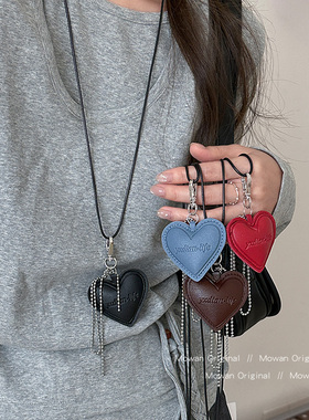 韩系长款皮革爱心项链