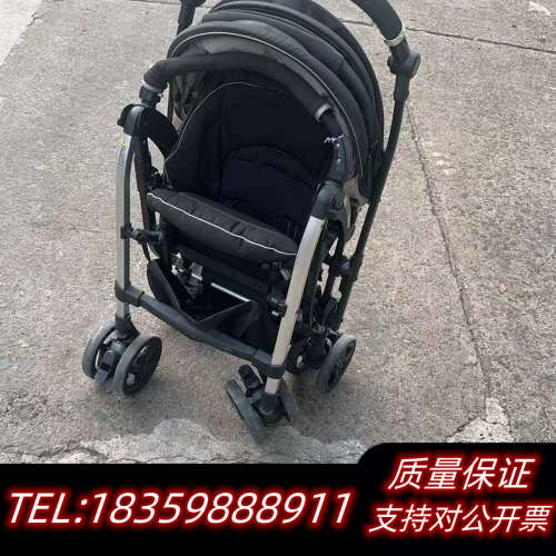 Combi康贝四轮万向婴儿推车议价