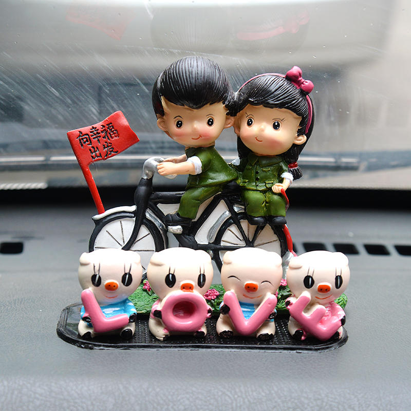 创意汽车摆件朋友礼物树脂工艺品