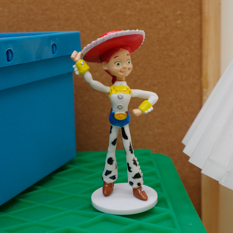 玩具总动员翠西带底座公仔手办